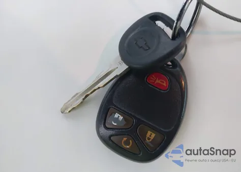 2011 Chevrolet Silverado 1500 Lt from USA, damaged, VIN 3GCPCSE0XBG314330